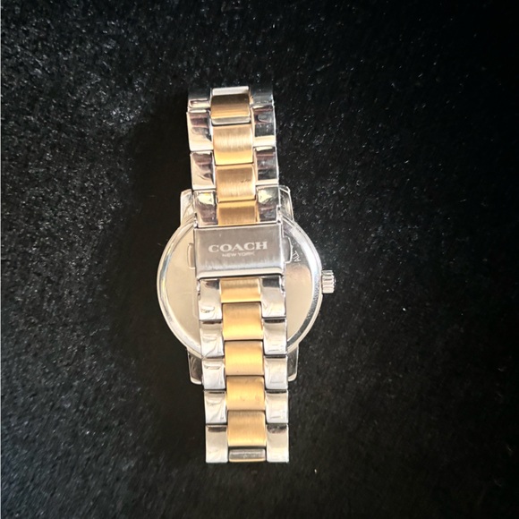 Coach watch - Picture 4 of 5
